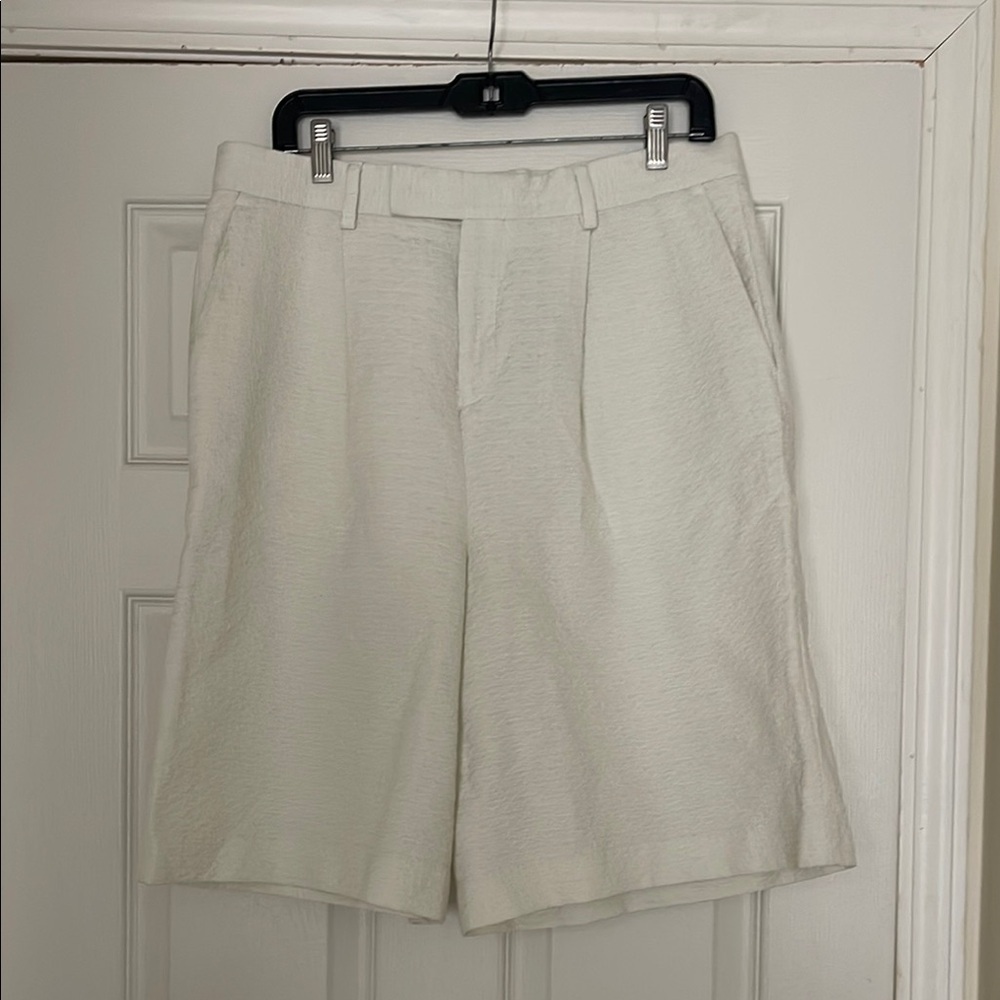 ASOS - Off- White Tailored Shorts - size W 34”